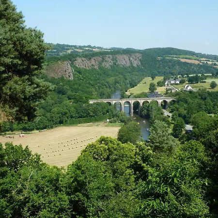 Domaine De L'etre Saint-Pierre-du-Regard